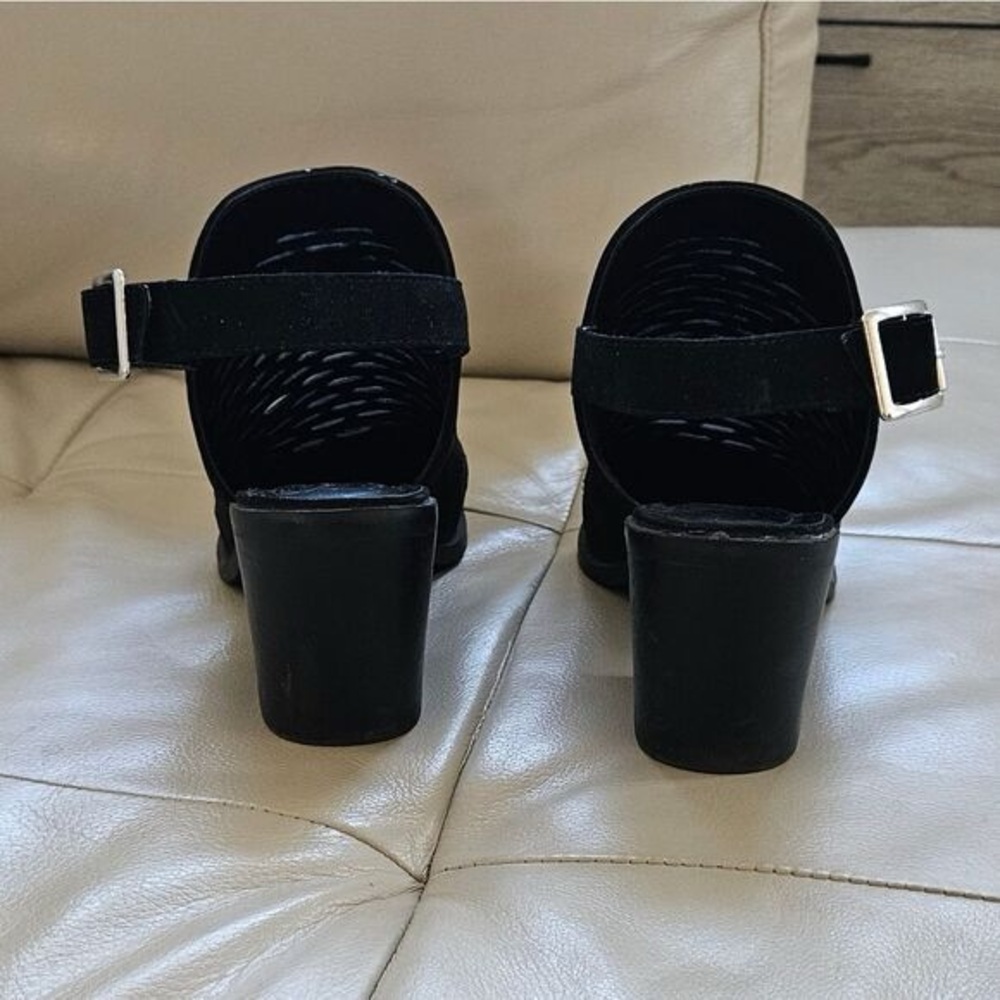 Chunky heeled mule with adjustable strap